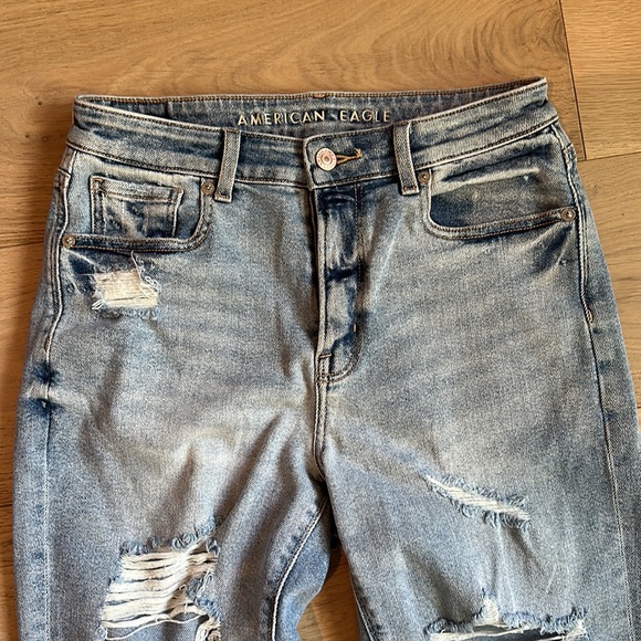 AE destroyed denim- long length - Picture 2 of 8